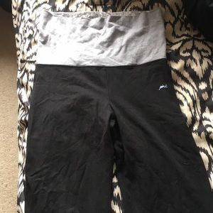 Victoria’s Secret PINK yoga pants